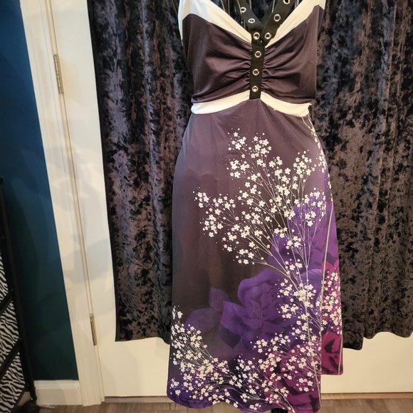 New gothic floral dress Large - Picture 2 of 3